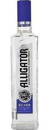 mua-vodka-ca-sau-Xanh-50-cl-gia-re-tai-ha-noi