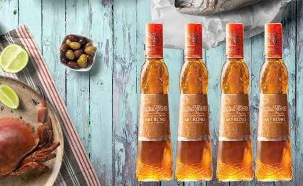 ruou-mo-rung-rom-vang-cac-mon-an-hai-san