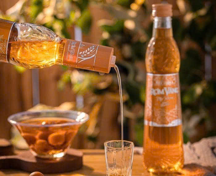 su-dung ruou-Mo-Rung-rom-vang