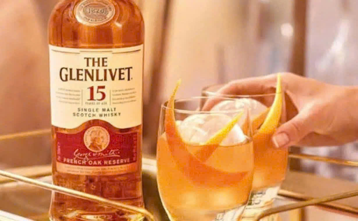 thuong-thuc-Glenlivet-15-voi-mon-Cocktail