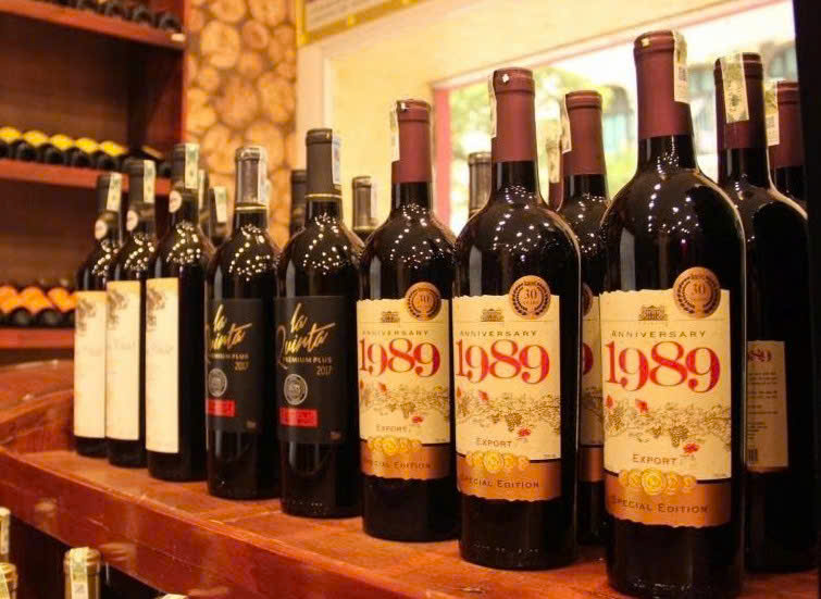 trung-bay-vang-thang-long-1989-750ml