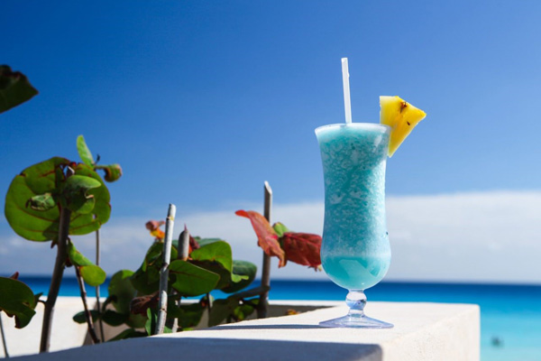 cocktail-blue-curacao