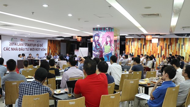 bootcamp2014-nhieu-ban-tre-quan-tam-va-tham-du