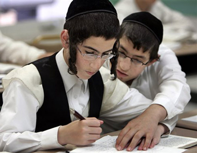 nguoi-do-thai-day-con-the-nao