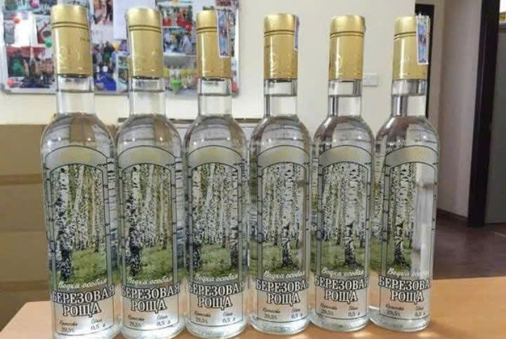 Bach duong Vodka-500ml trung-bay