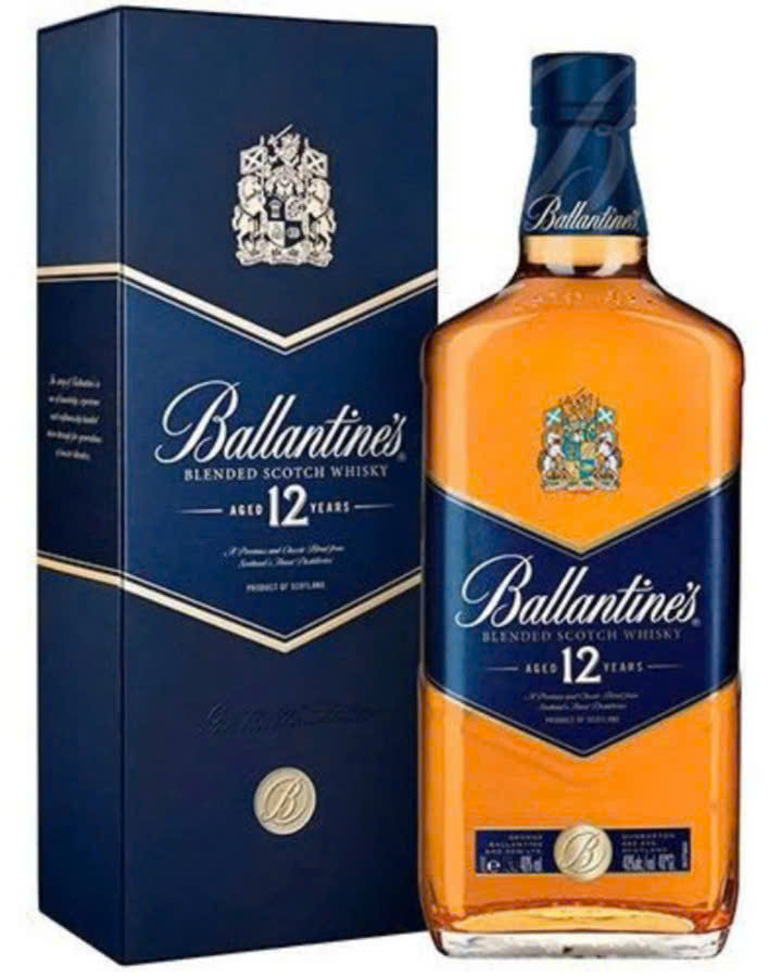 Ballantines-12-nam-tuoi-gia-re