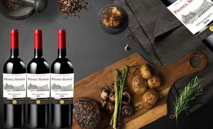 Dung-chuan-vi-voi-Vang-France-Maison