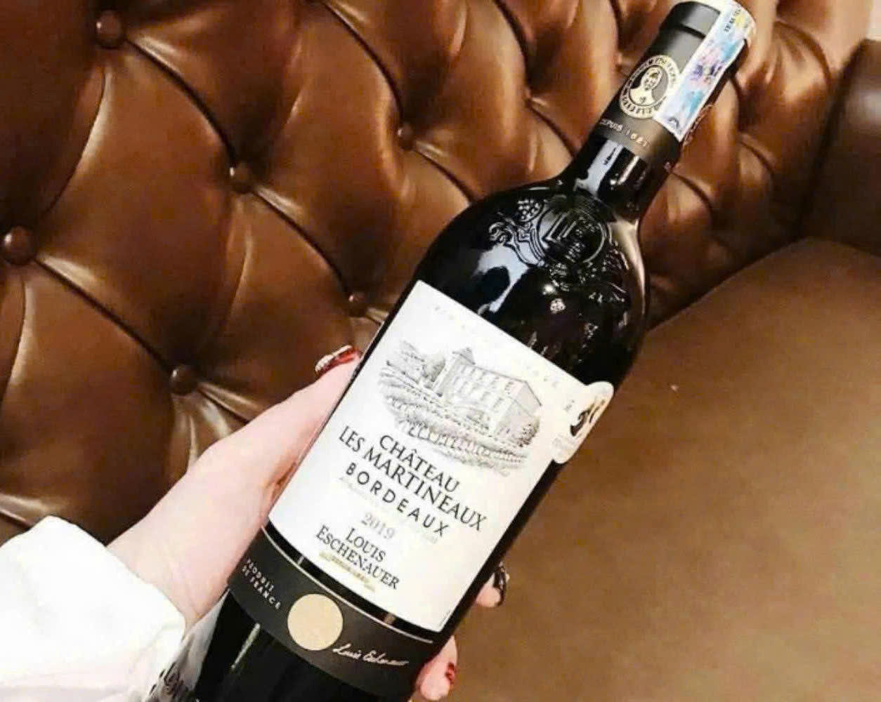 Gioi-thieu-Chateau-Les-Martineaux-Bordeaux-75cl-gia-re