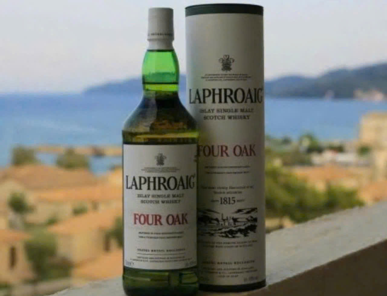 Gioi-thieu-Laphroaig-Four-Oak-1-lit-40-do