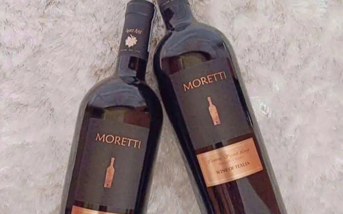 Gioi-thieu-Vang-y-moretti-14-do-gia-re