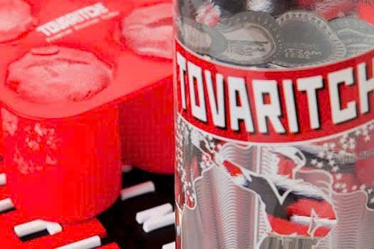 Nhan-hieu-Tovaritch-Vodka-1lit-38-do