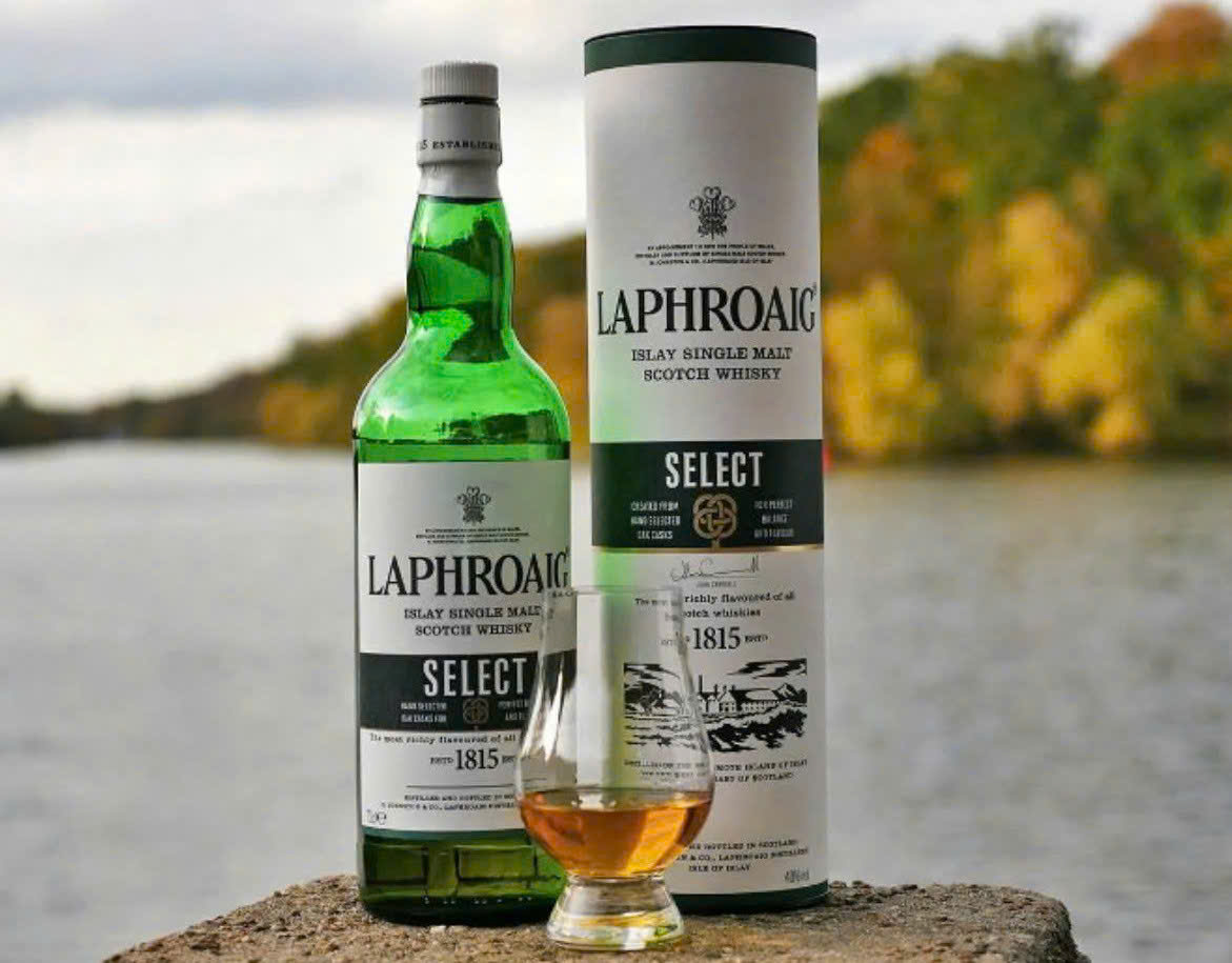 Quang-cao-ruou-Laphroiaig-Select
