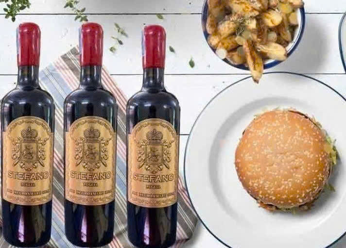 Thuong-thuc-vang-y-stefano-negroamaro-750-ml-dung-cach