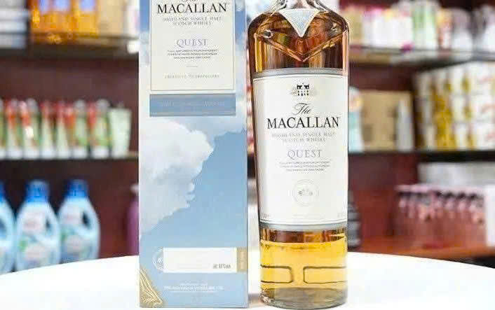 Trung-bay-Macallan-Questgia-re-tai-Shop