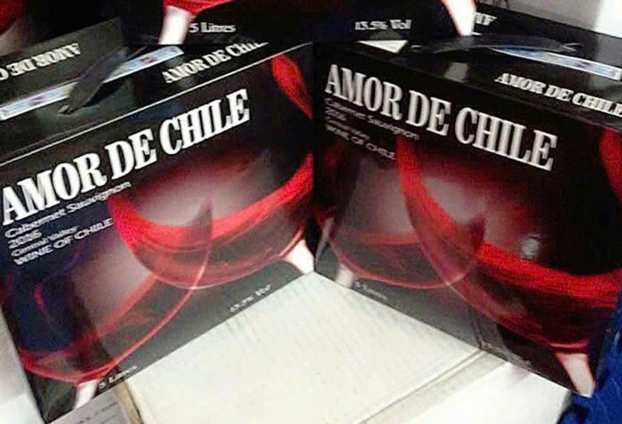 Trung-bay-Vang-do Chile-Amor-5-lit