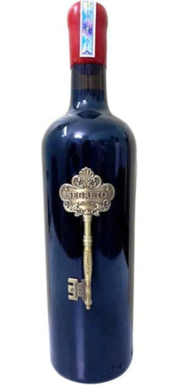 Vang-chia-khoa-750-ml-mua-o-dau