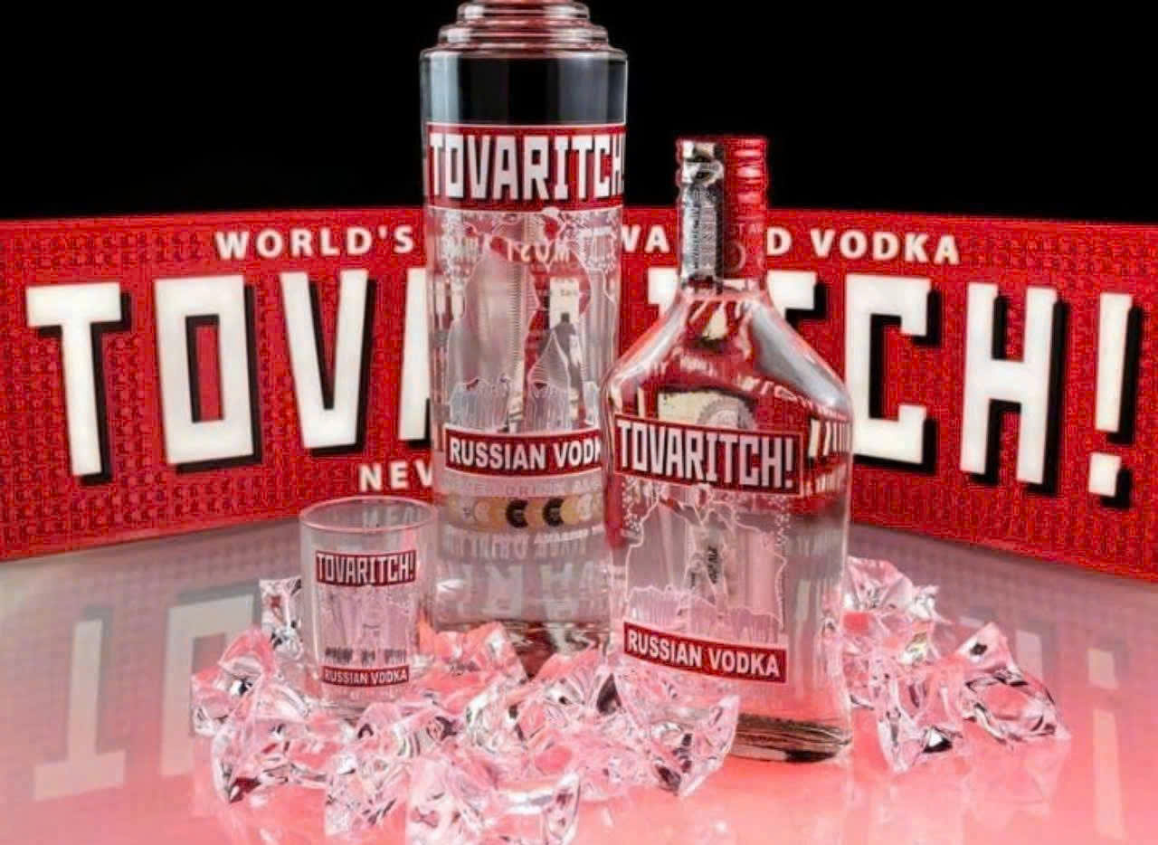 dung-dieu-voi-vodka-tovaritch-1lit-gia-re