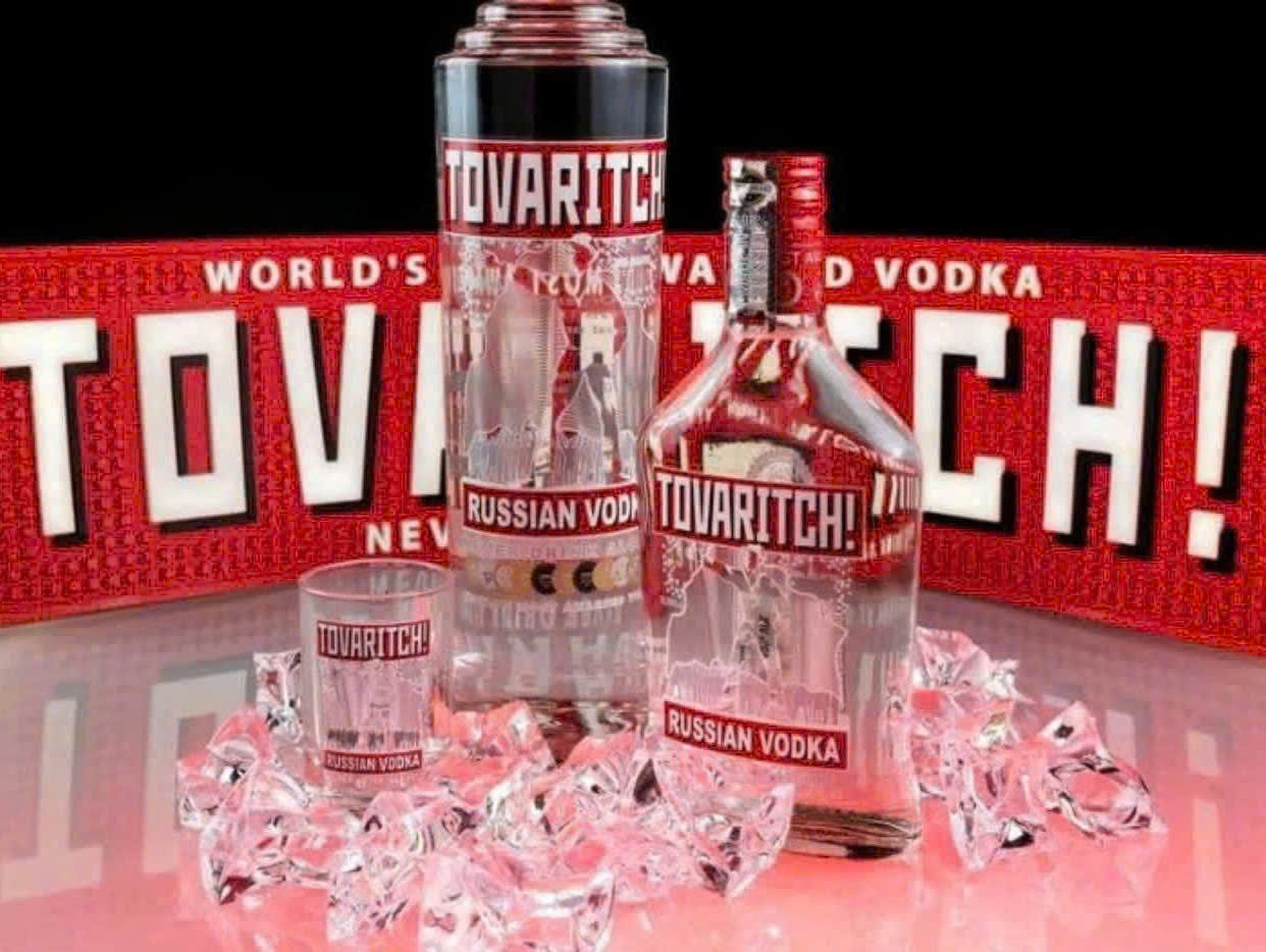 dung-dieu-voi-vodka-tovaritch-do
