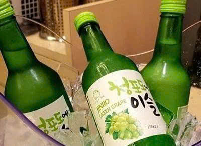 soju nho-xanh-Jinro-uop-lanh