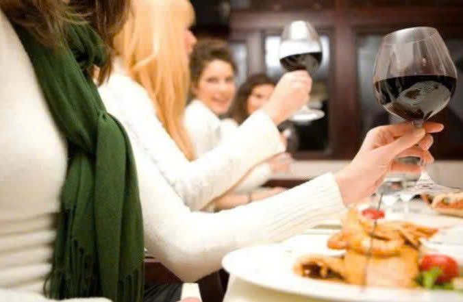 thuong-thuc-Amor-De-Chile-do-trang-dung-chuan