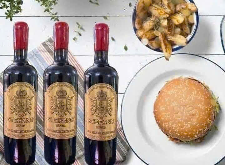 thuong-thuc-vang-y-stefano-Puglia-va-mon-an