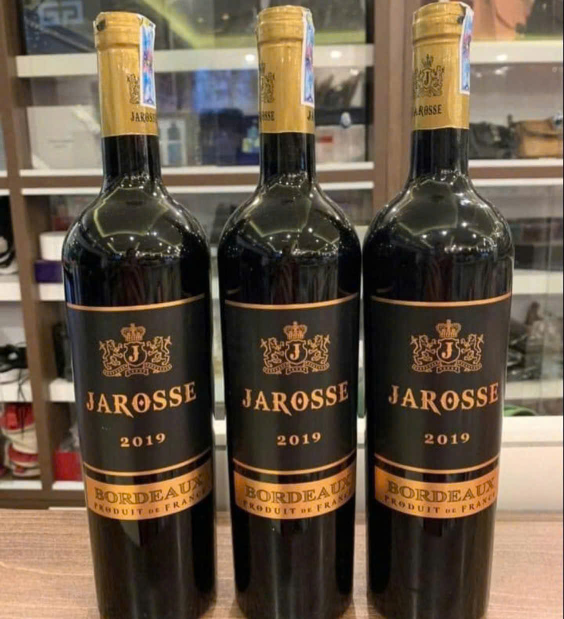 trung-bay-Jarosse-Bordeaux-70cl-gia-re