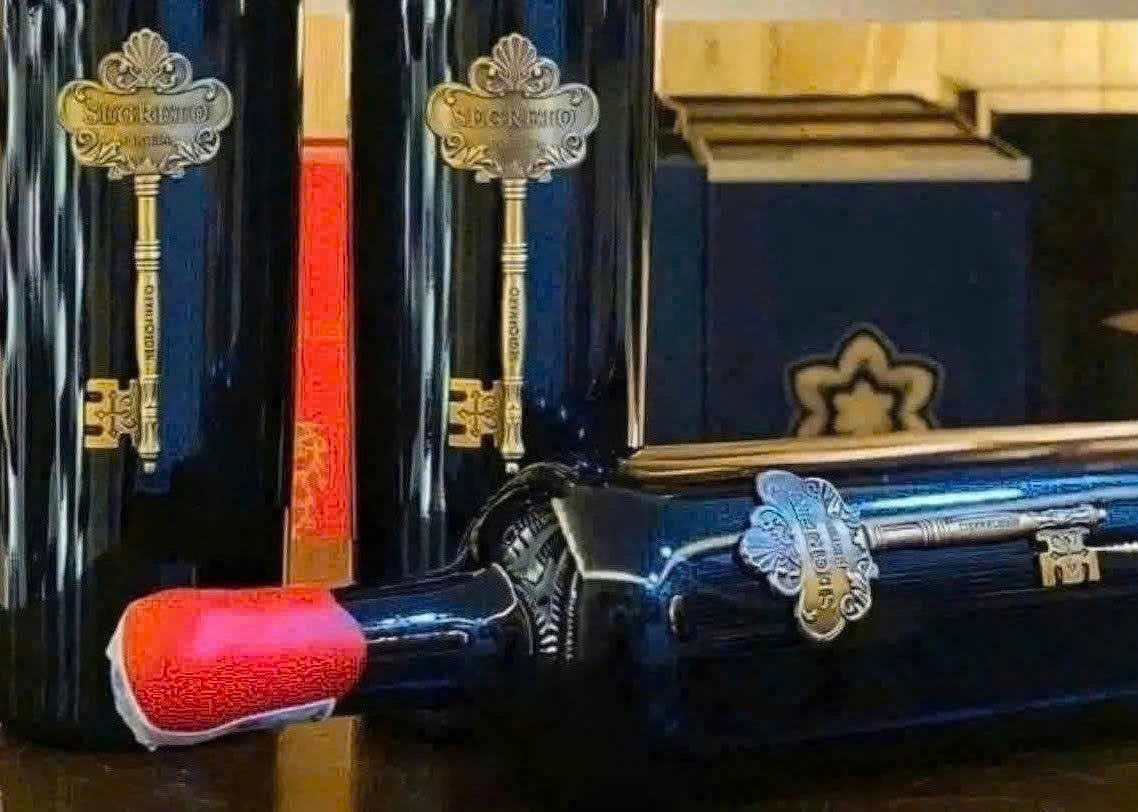 vang-chìa-khoa-75cl-gia-re-o-Ha-Noi
