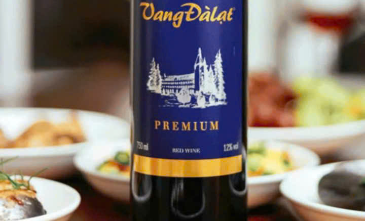 Cach-thuong-thuc-vang-da-lat-premium-Do-Ladofoods