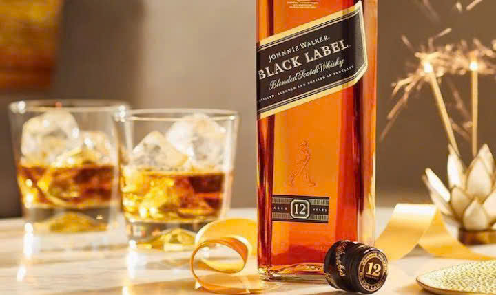 Dung-dieu-voi-Black-Label-1lit