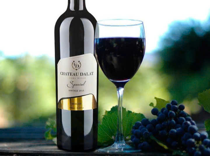 Gioi-thieu-Dalat-special-merlot-do-750-ml