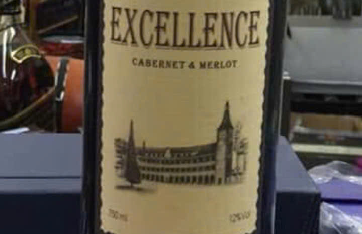 Nhan-hieu-vang-excellence-12-5-do-750-ml