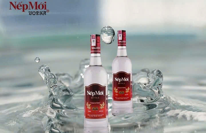 Quang-cao-Vodka-Nep-Moi-500ml-700ml-HALICO