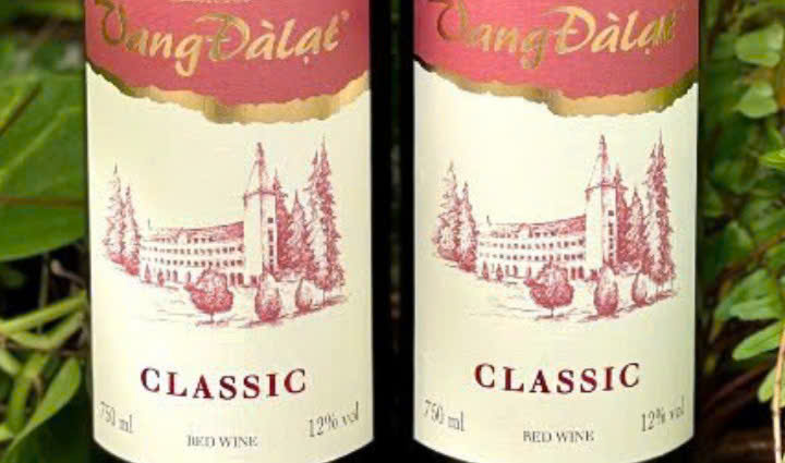 Thuong-hieu-vang-classic-red-wine-do
