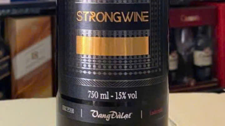 Thuong-hiẹu-hieu-vang-strong-750ml-15-do