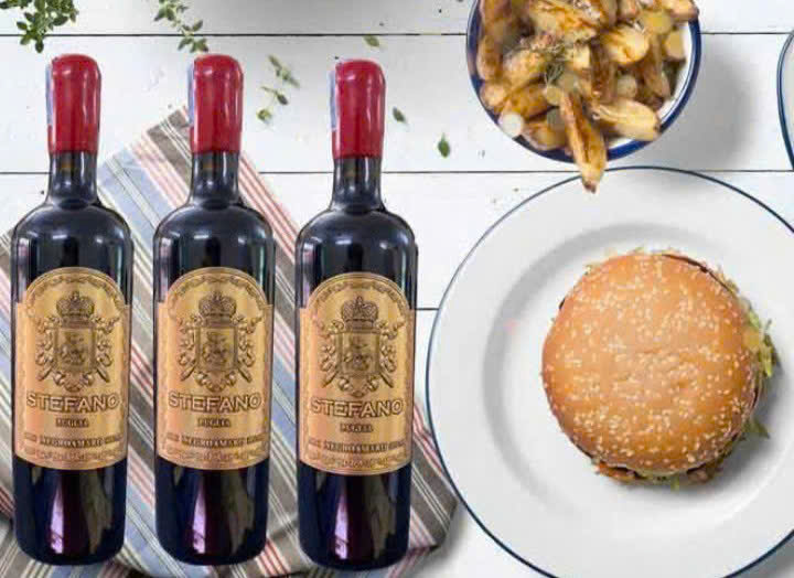 Thuong-thuc-vang-y-stefano-va-cac-mon-an