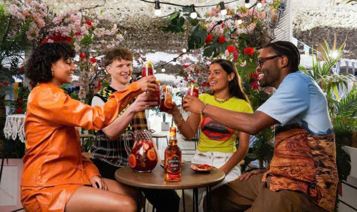 cach-thuong-thuc-chivas-extra-13 do-dung-chuan