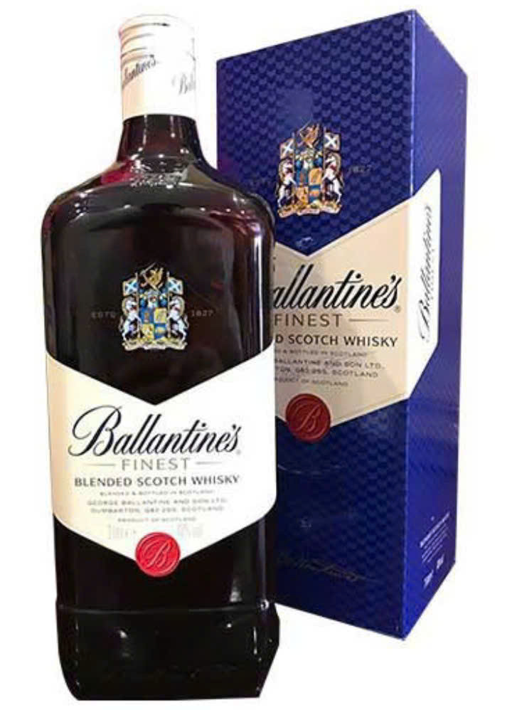 gia-thanh-ballantines-Finest-3-lit