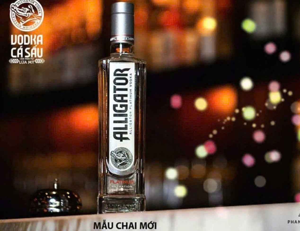 Ban-Vodka-Ca-Sau-Den-500-ml-Mau-Moi-Nhat