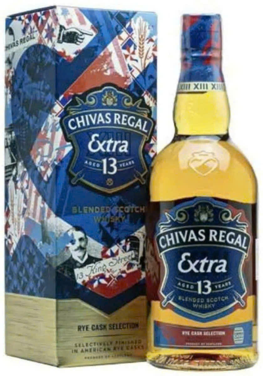 Ban-chivas-extra-13-xanh-Rye-Cask-gia-re