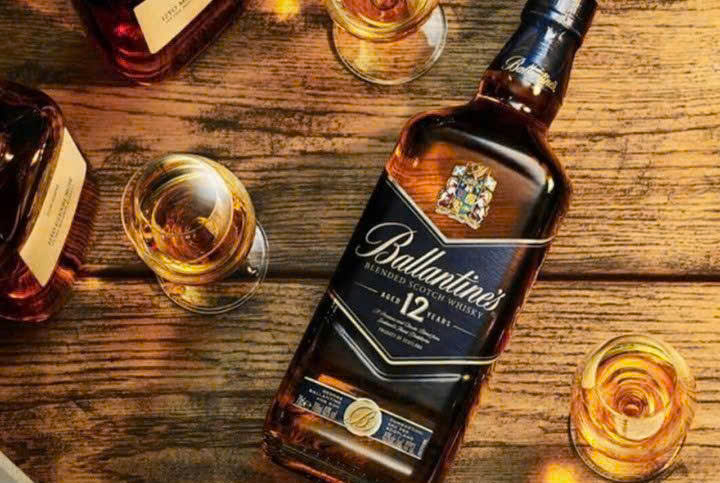 Cach-thuong-thuc-Ballantines-12