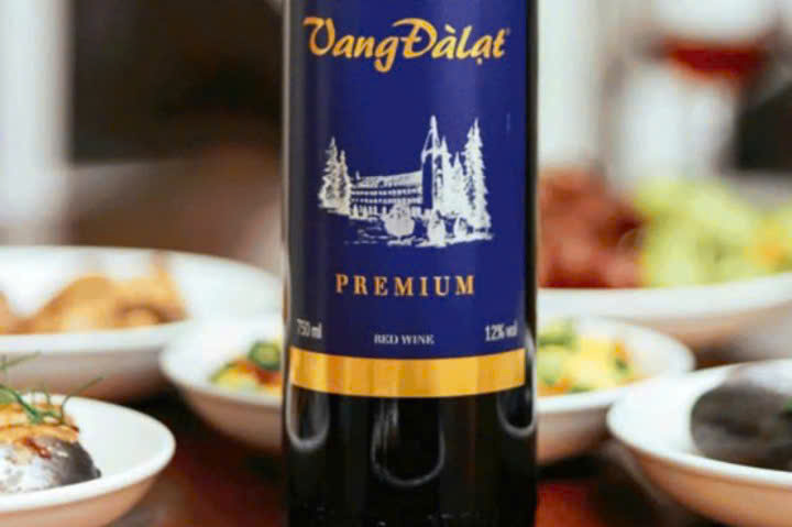 Cach-thuong-thuc-vang-da-lat-premium-Do-cua-LADOFOODS
