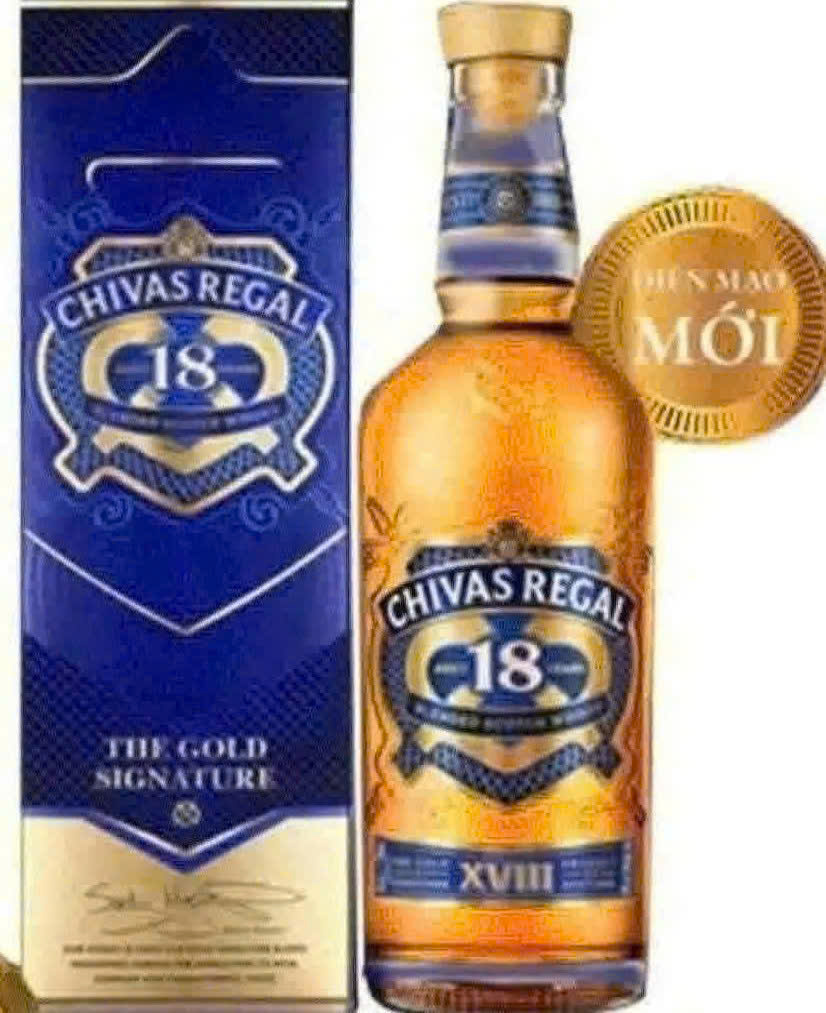 Chai-Chivas-18-70-cl-mau-moi-gia-re-tai-Ha-noi