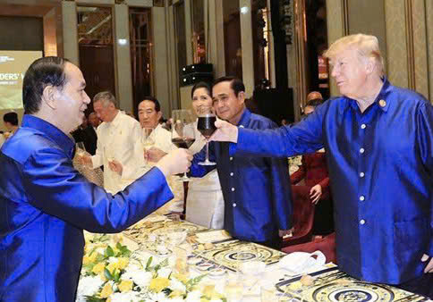 Chateau-Dalat-signature-CS-750ml-tai-Apec-2017