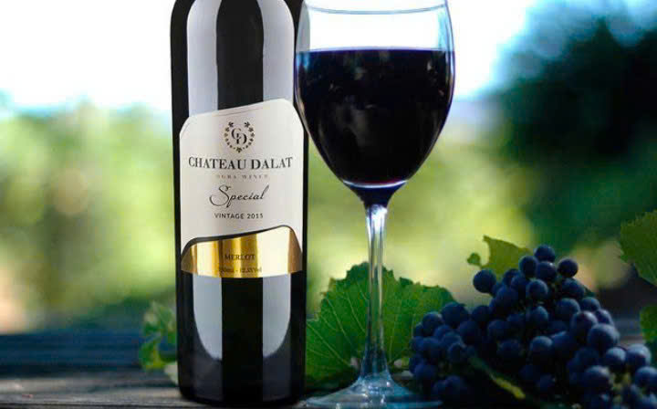 Chateau-dalat-special-merlot-va-cach-thuong-thuc