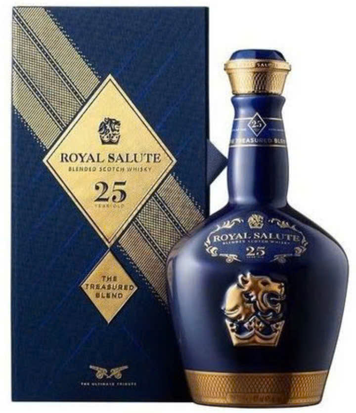 Chivas 25 700-ml-mau-chai-su