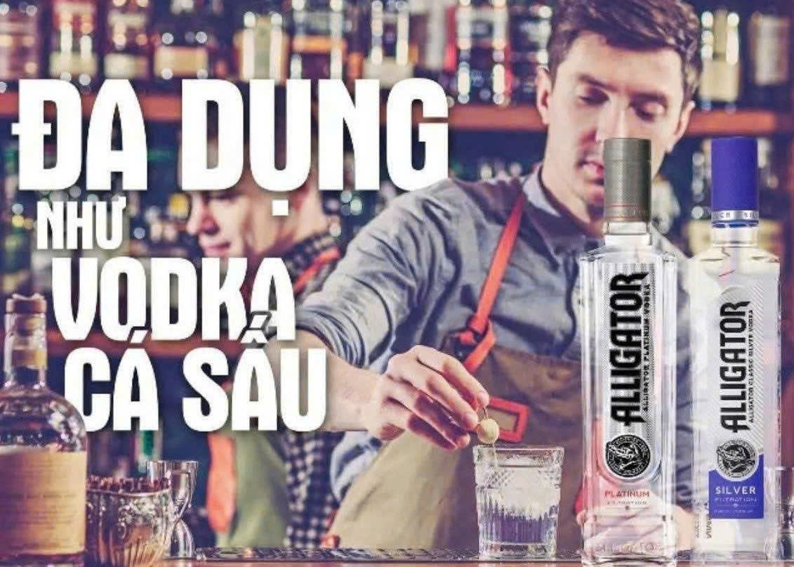 Da-dung-nhu-Vodka-Ca-Sau-Den-500ml