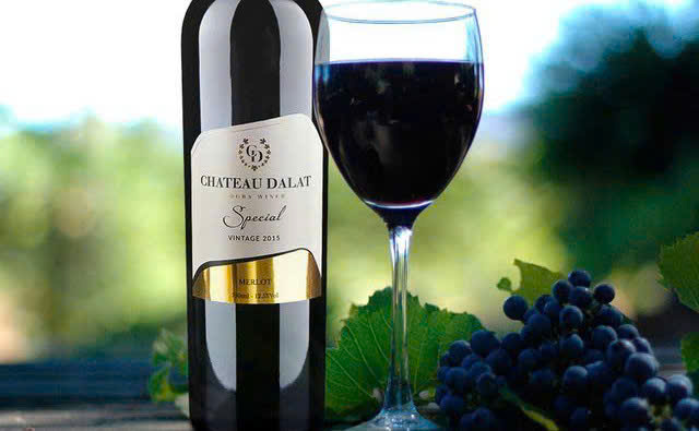 Dung-chuan-vi-voi-dalat-special-merlot-750ml