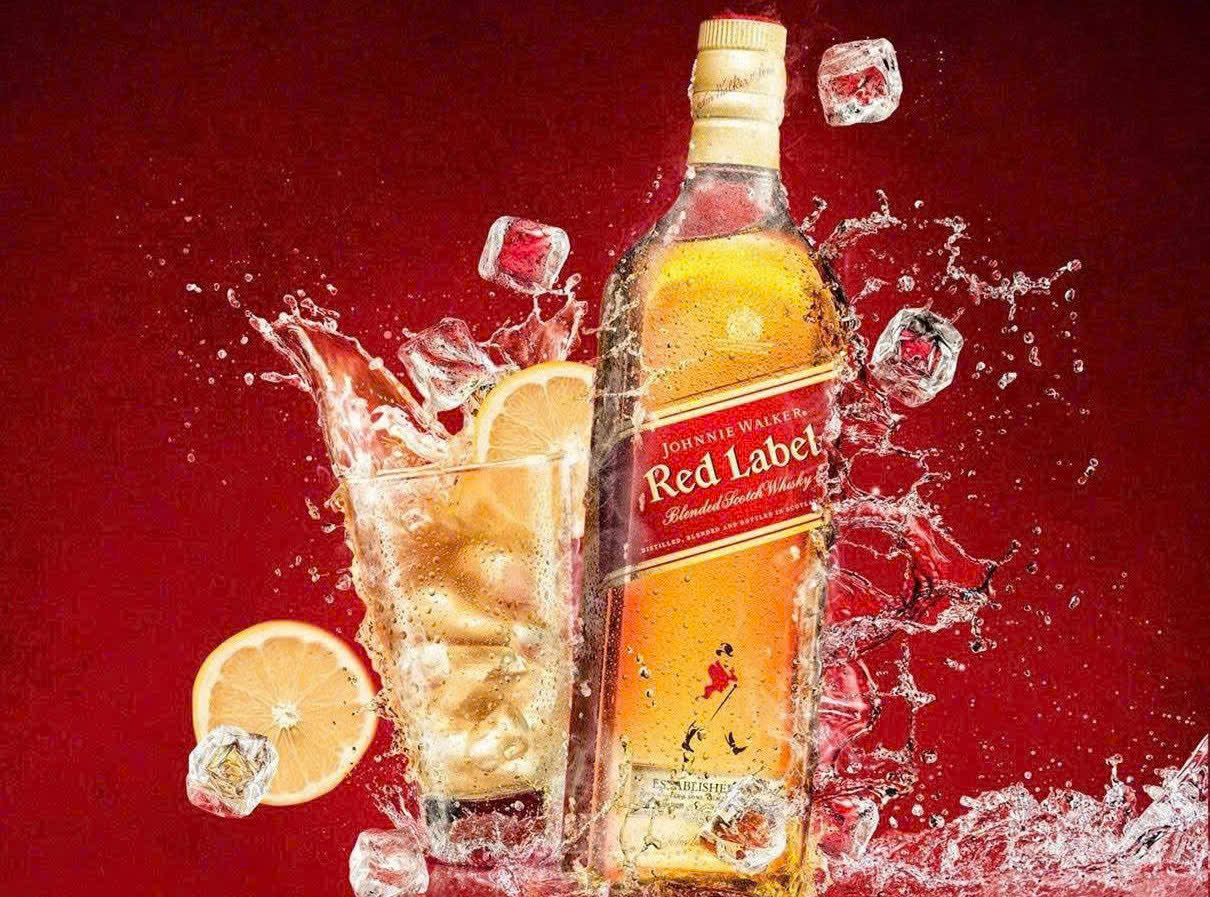 Dung-dieu-voi-Johnnie-Walker-Red-Label-3-Lit
