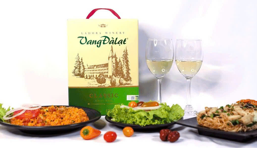 Dung-dieu-voi-vang-da-lat-3-lit-trang-ladofoods