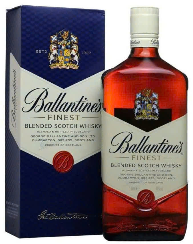 Gia-mua-ban-Ballantines-Finest-tại-Ha-Noi